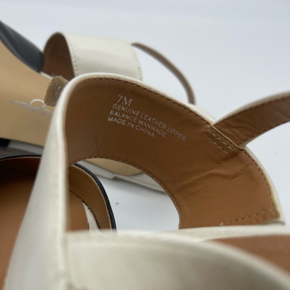 Black and white shoes - Halogen Brand - Picture 5 of 5